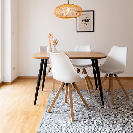 Altstadt Apartment 2 Zimmer Am Weibermarkt Reutlingen Bagian luar foto