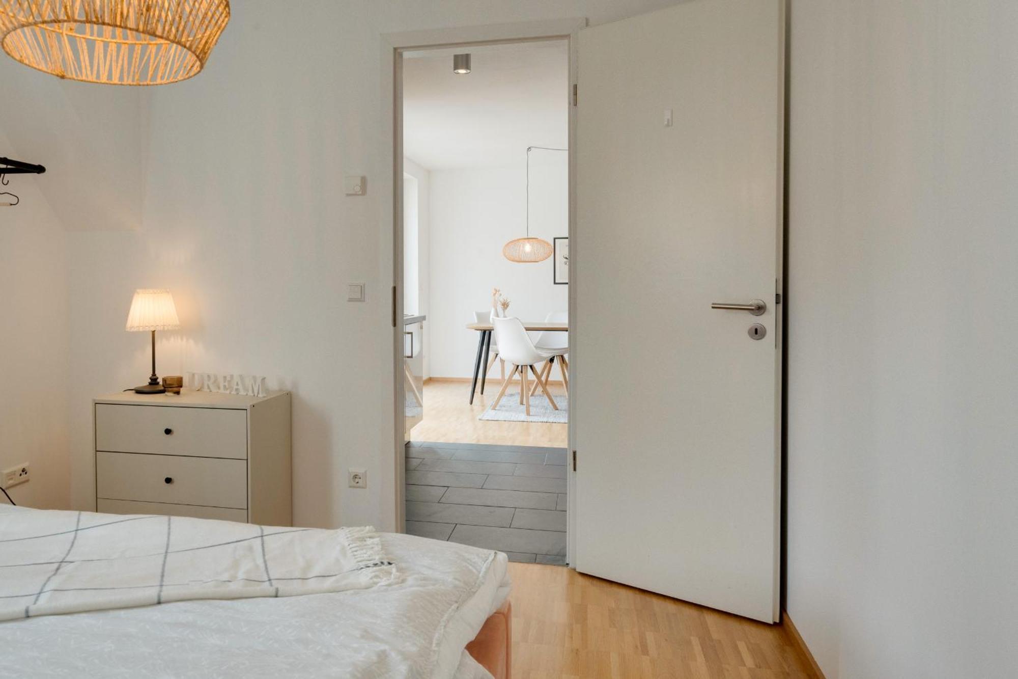 Altstadt Apartment 2 Zimmer Am Weibermarkt Reutlingen Bagian luar foto