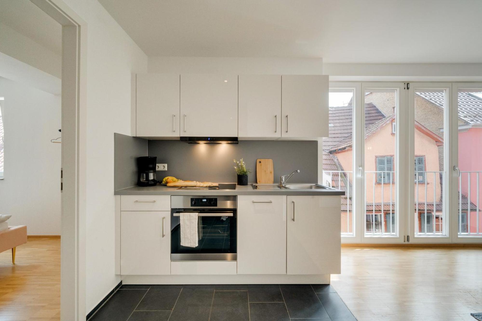 Altstadt Apartment 2 Zimmer Am Weibermarkt Reutlingen Bagian luar foto